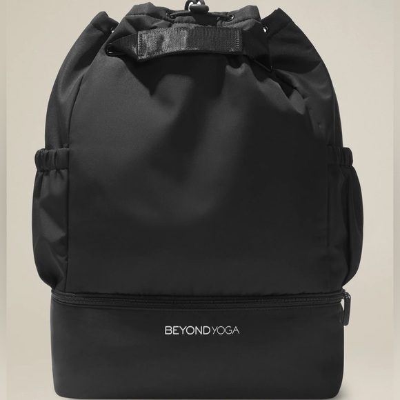 Beyond Yoga Handbags - NWT Beyond Yoga Convertible Gym Bag